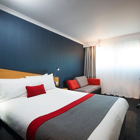 Holiday Inn Express Birmingham Oldbury By Ihg Kültér fotó