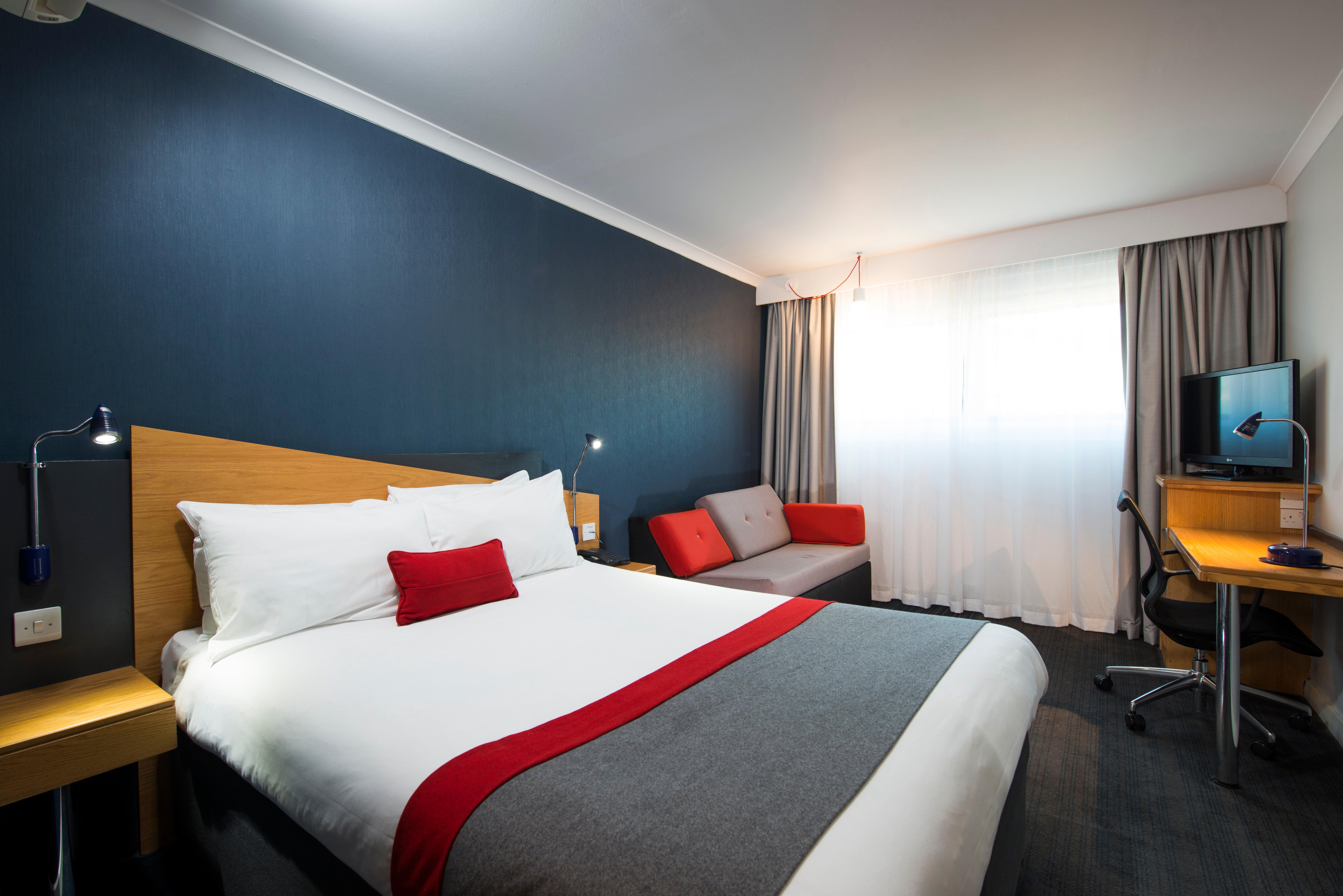 Holiday Inn Express Birmingham Oldbury By Ihg Kültér fotó