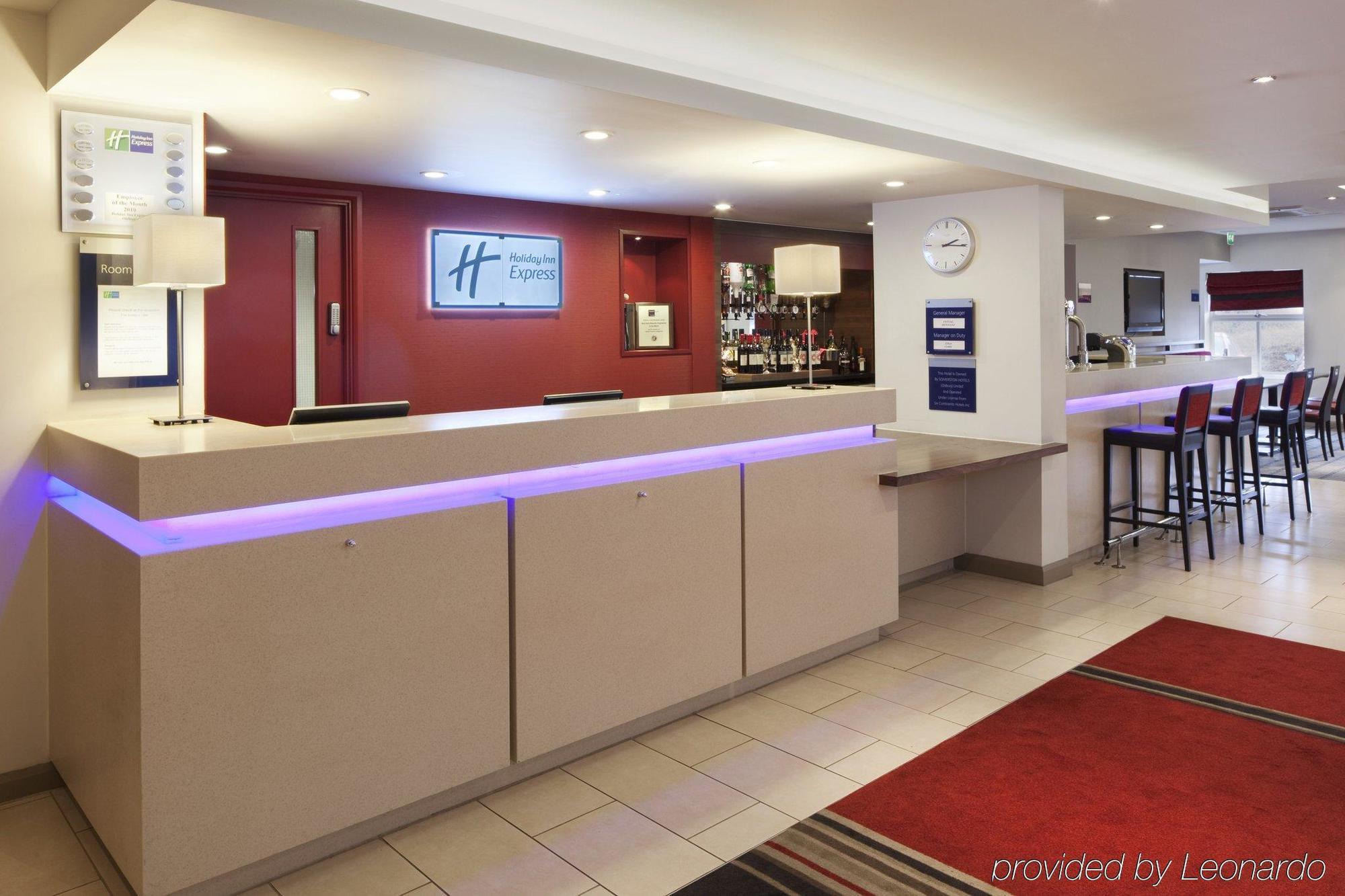 Holiday Inn Express Birmingham Oldbury By Ihg Kültér fotó